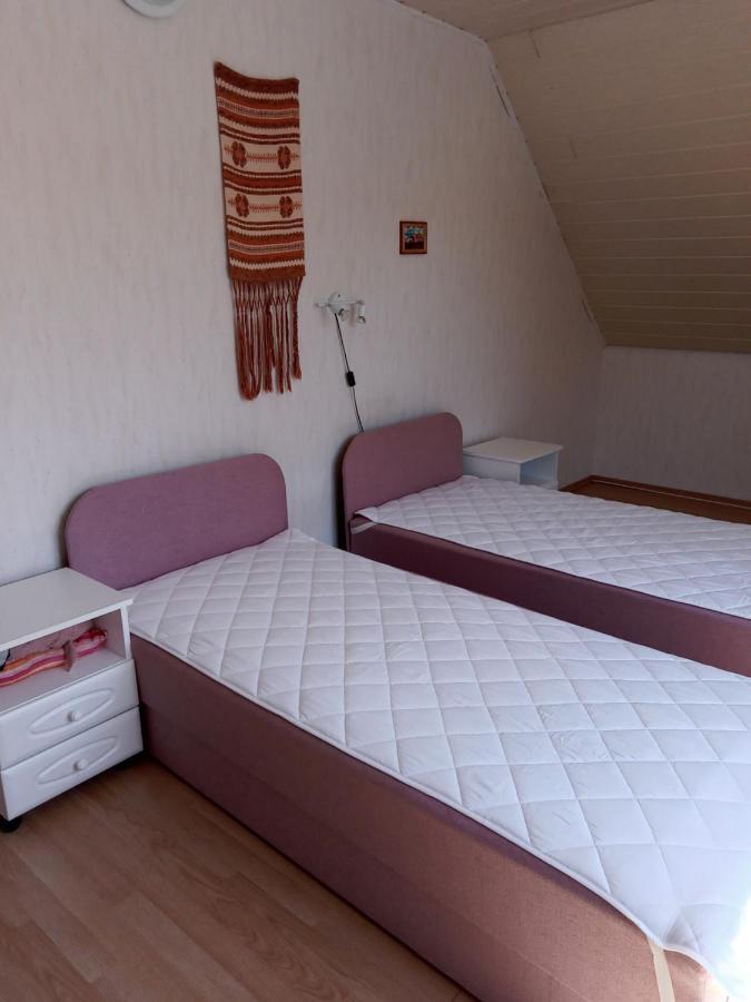 Ket Cseresznye Vendeghaz Siófok Exterior foto